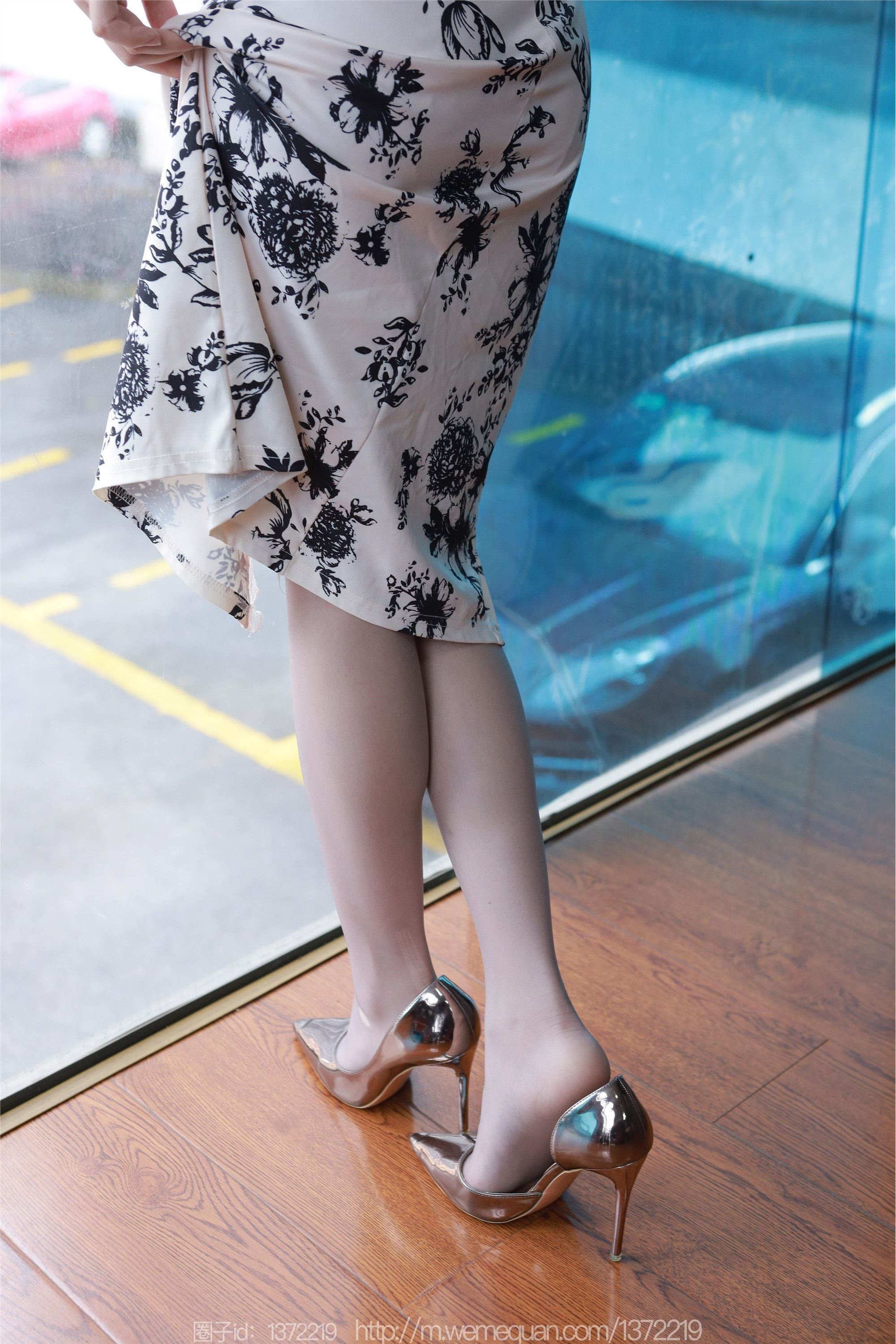 IESS异思趣向  2023.04.25 丝享家 1432 小婕《灰斯旗袍》